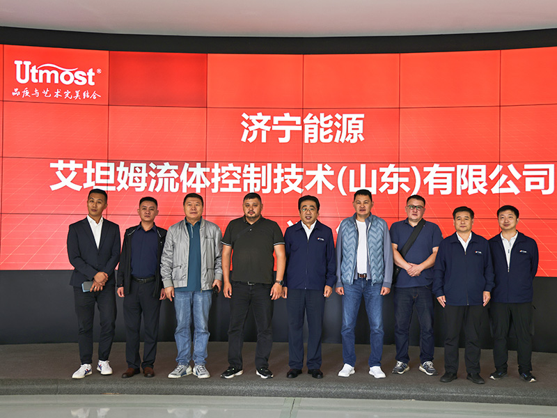 1015跨國(guó)攜手覓新機(jī)！哈薩克斯坦客戶考察盛源公司，共啟合作新篇(郝曉霞 )